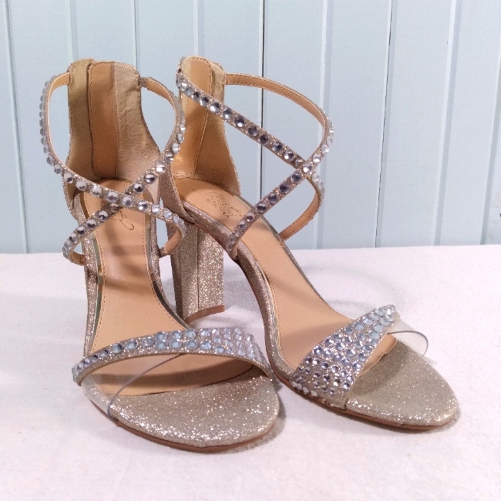 jewel Badgley mishka Owen block heels